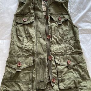 Abercrombie & Fitch Woman’s Vest